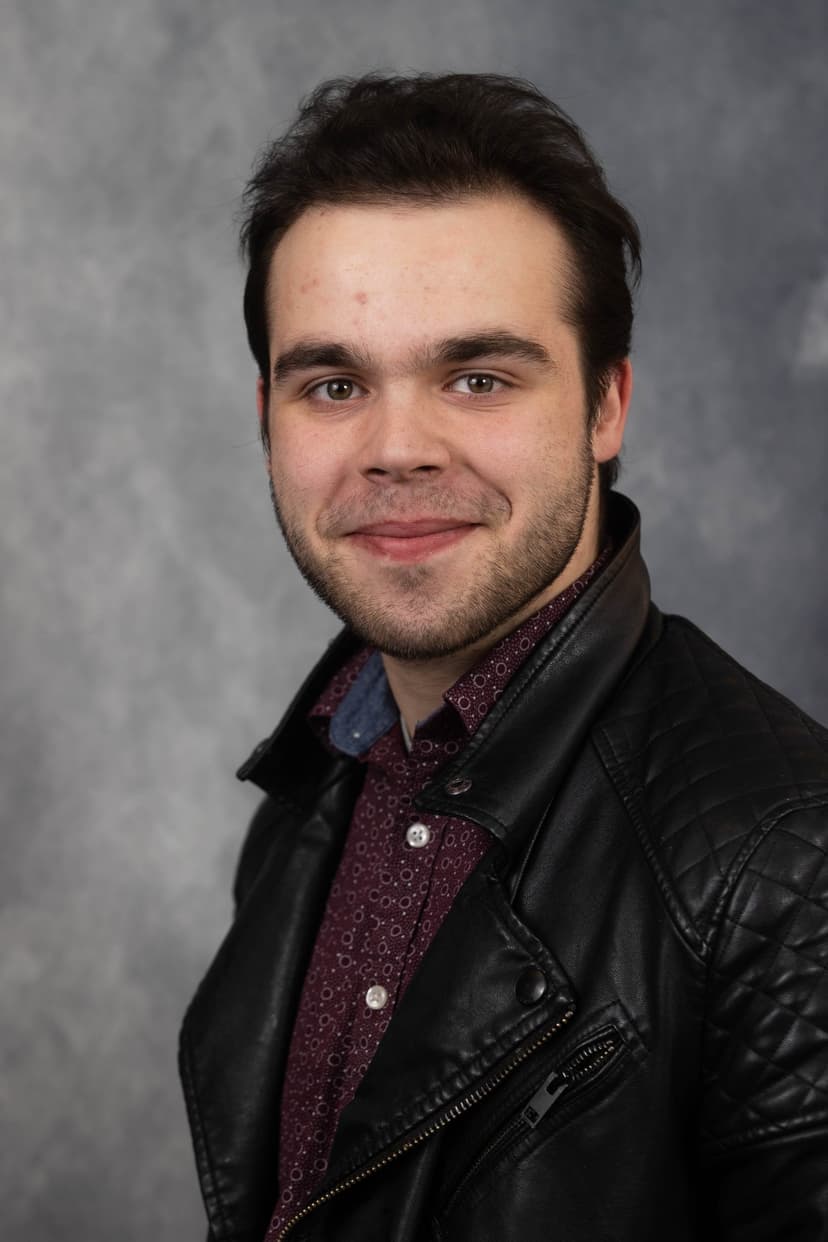 Profile image of Alex Adam, a notable actor/actress