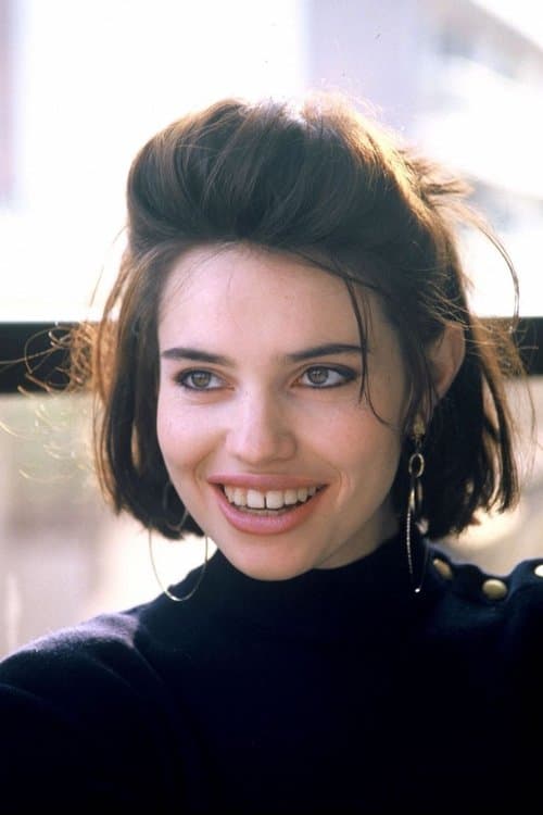 Béatrice Dalle Profile