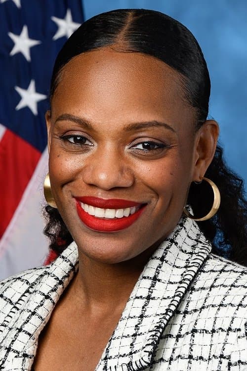 Summer Lee Profile